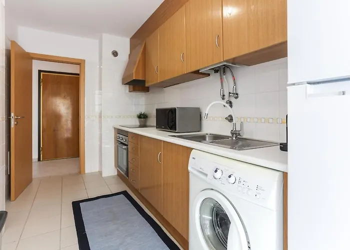 Apartment Marina Hillside 2 *