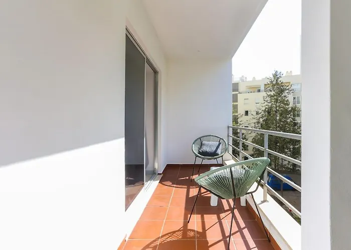 Apartment Marina Hillside 2 *